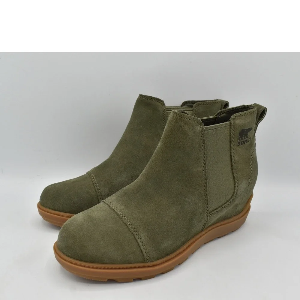 Sorel Women Size 7.5 Evie II Stone Green Suede Waterproof Chelsea Boots Shoes